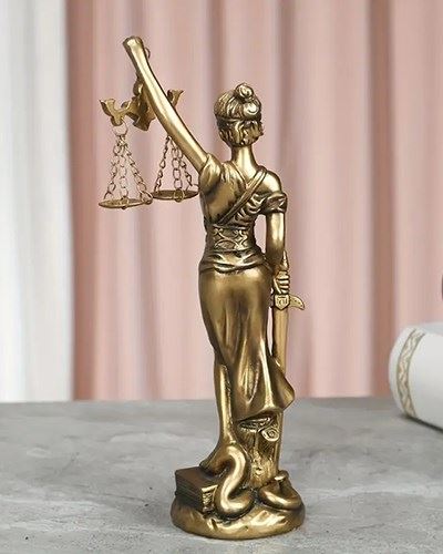 Фігурка Феміди, 20х10 см, бронза