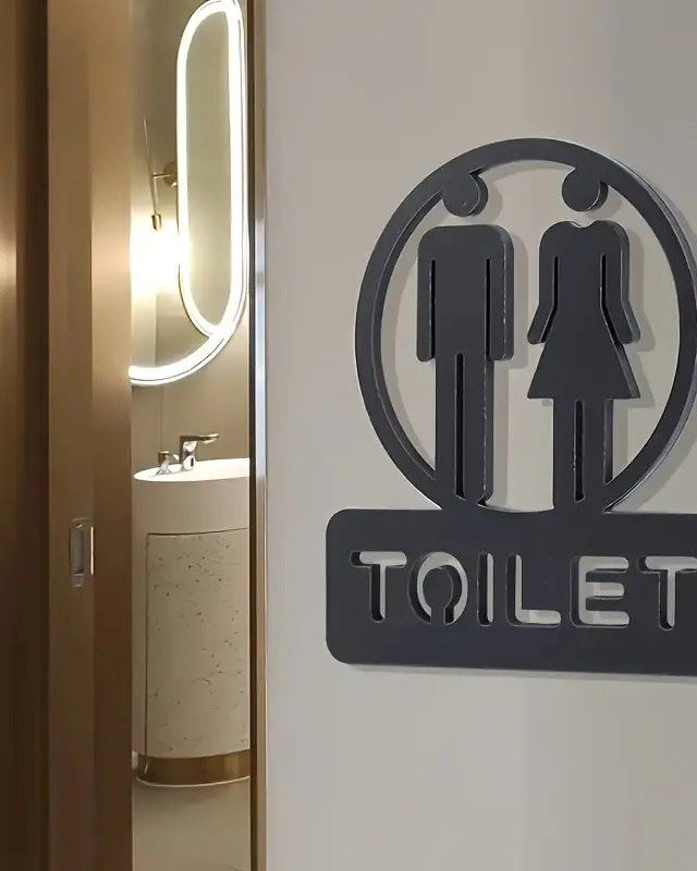 Табличка акрилова Toilet, самоклейка, 15х13 см