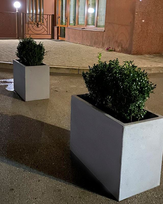 Бетонний Вазон Кадіс L Лофт